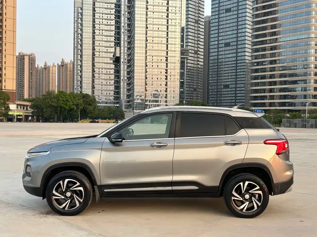 Baojun 510 2017 1.5L manual luxury model купить на сайте DeffCars