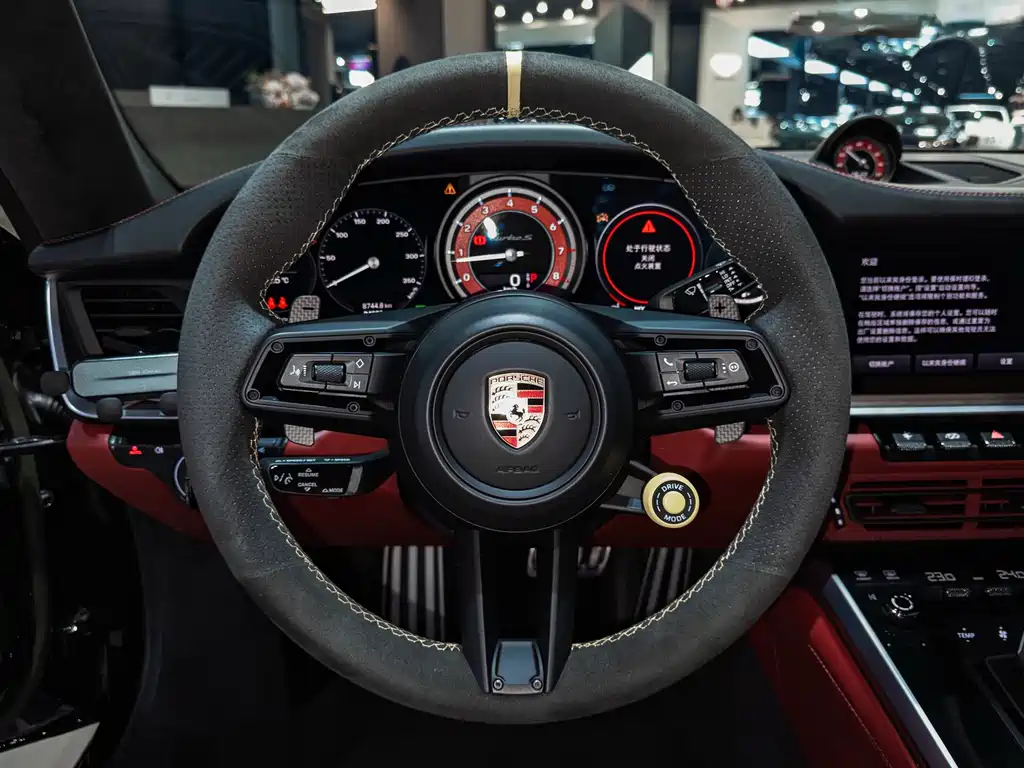 Porsche 911 2022 Turbo S 3.7T купить на сайте DeffCars