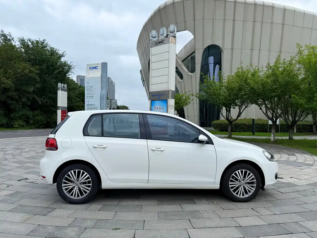 Golf 2012 1.4TSI automatic luxury model купить на сайте DeffCars