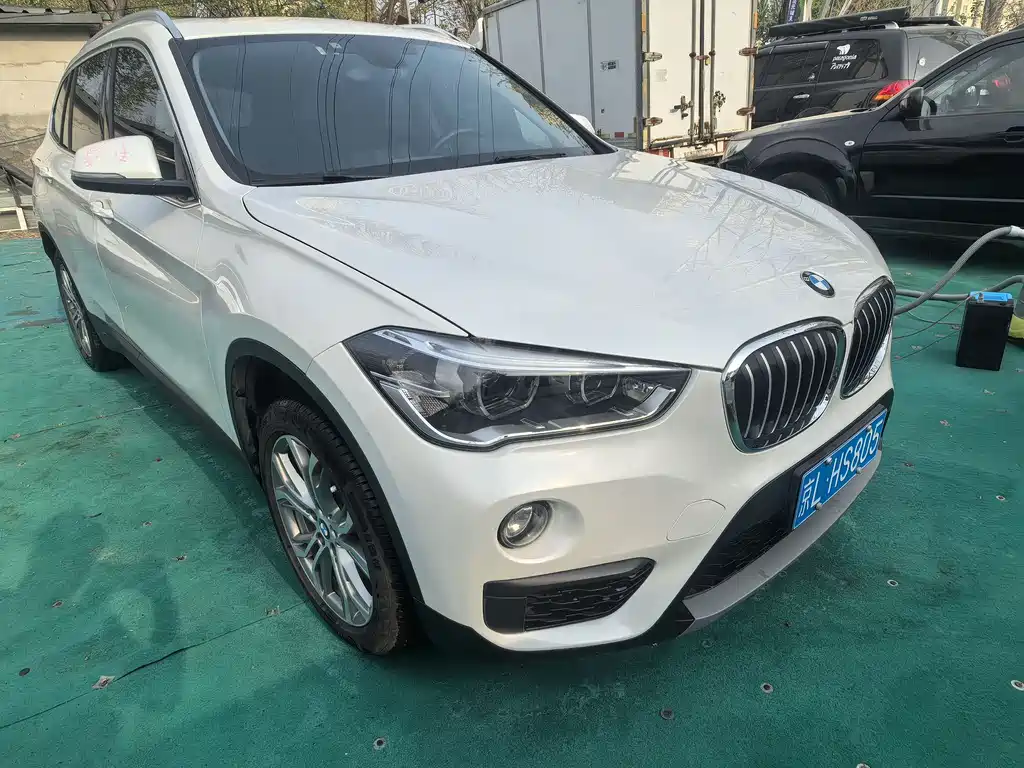 BMW X1 2019 sDrive20Li Leading Model купить на сайте DeffCars