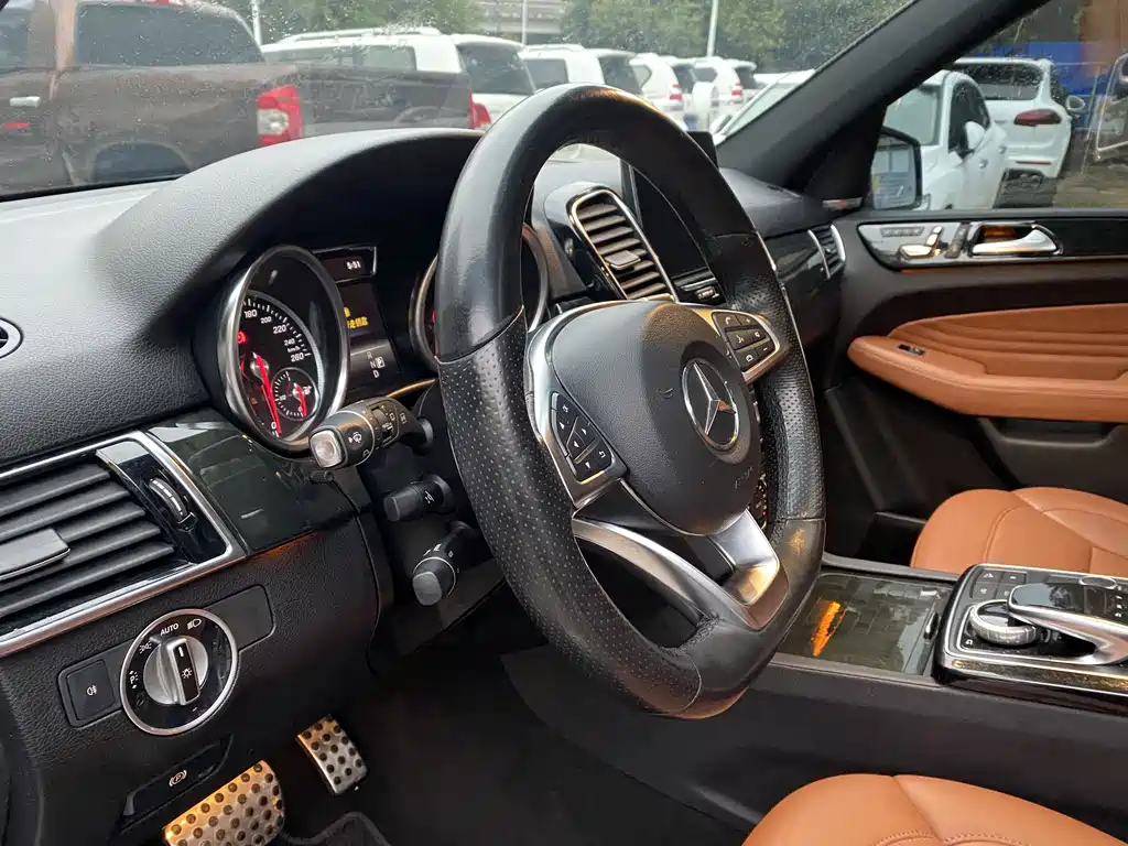 Mercedes-Benz GLE AMG 2017 AMG GLE 43 4MATIC купить на сайте DeffCars