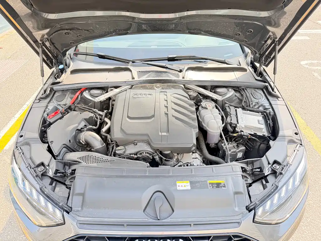 Audi A4L 2024 40 TFSI quattro RS kit combustion speed type купить на сайте DeffCars
