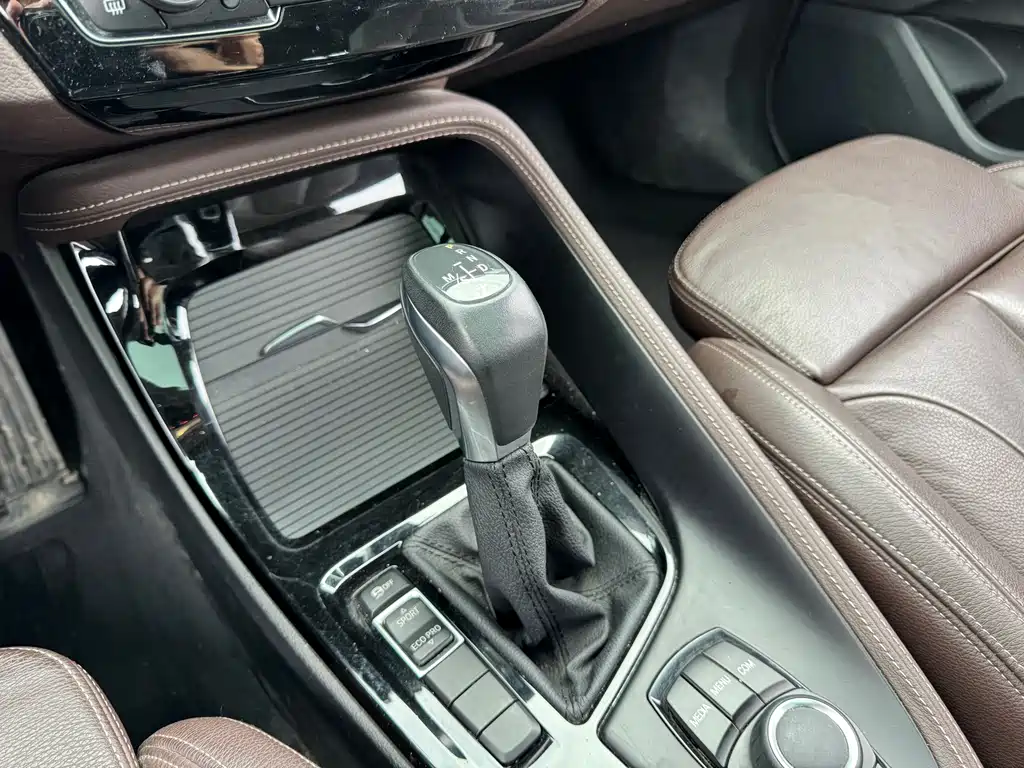 BMW X1 2018 sDrive18Li Exclusive Model купить на сайте DeffCars