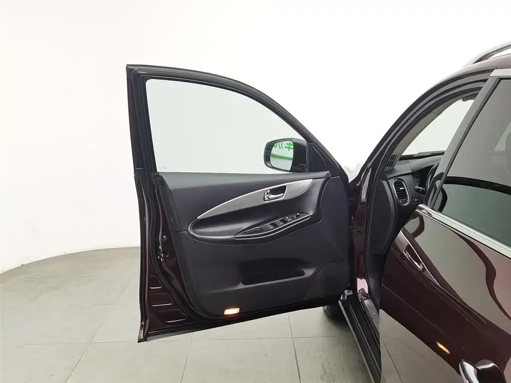 Infiniti QX50 2015 2.5L Enjoy Edition купить на сайте DeffCars