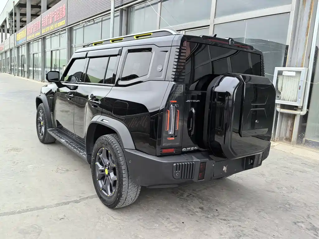Jietu Traveler 2023 2.0T four-wheel drive crossover PRO+ купить на сайте DeffCars
