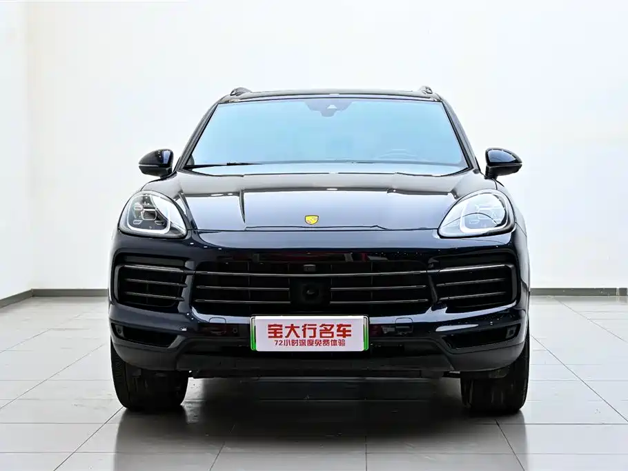 Cayenne New Energy 2023 Cayenne E-Hybrid 2.0T Platinum Edition купить на сайте DeffCars
