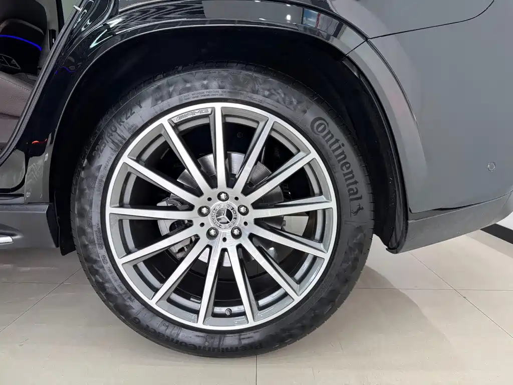 Mercedes gls 2023 450 4MATIC Luxury Edition купить на сайте DeffCars