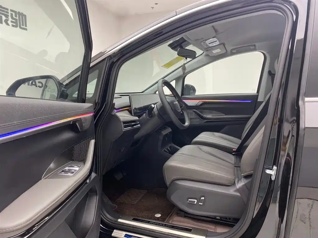 Everyone 7 2024 model facelift super hybrid long battery life version enjoy version купить на сайте DeffCars