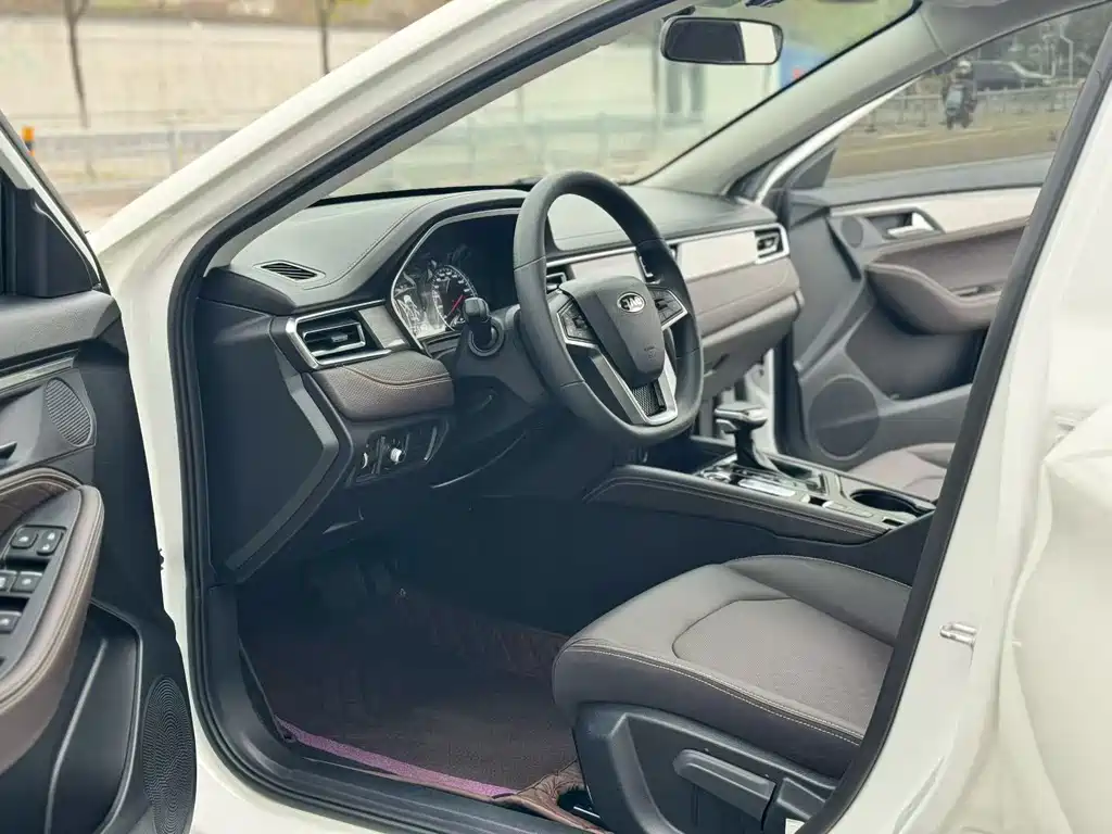 Jiayue A5 2020 1.5T CVT Elite купить на сайте DeffCars
