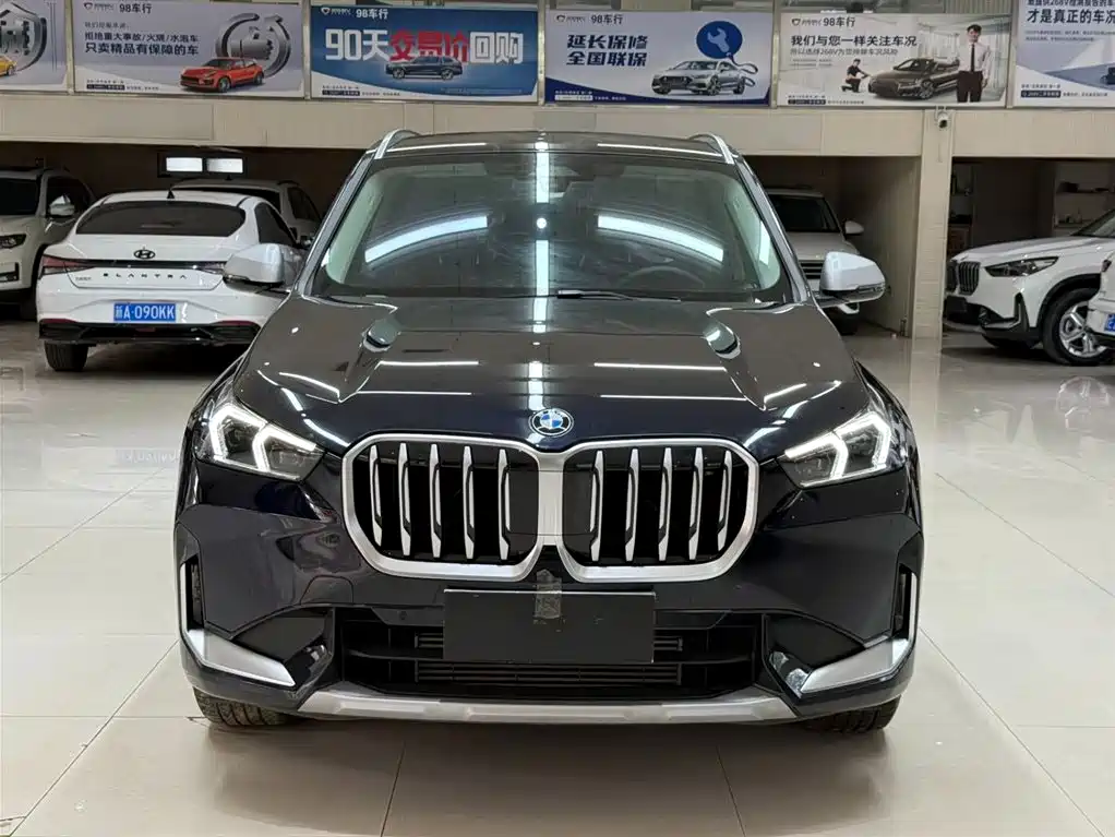 BMW X1 2023 sDrive20Li X Design Package купить на сайте DeffCars