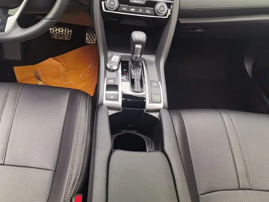 Civic 2019 220TURBO CVT combustion version National VI купить на сайте DeffCars