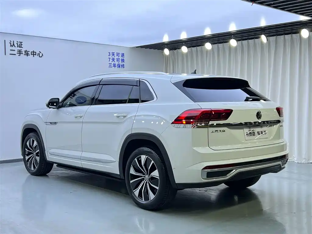 Touron 2020 Touron X facelift 530 V6 four-wheel drive luxury version купить на сайте DeffCars