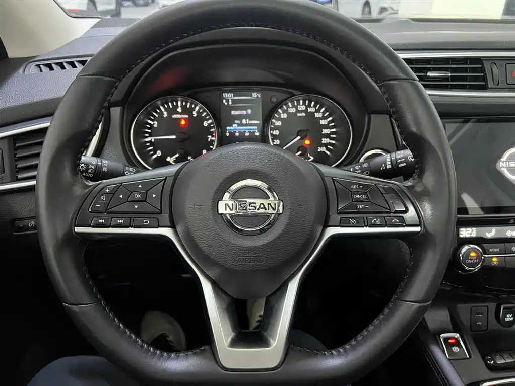 Qashqai 2022 2.0L CVT XV Prem Deluxe Edition купить на сайте DeffCars
