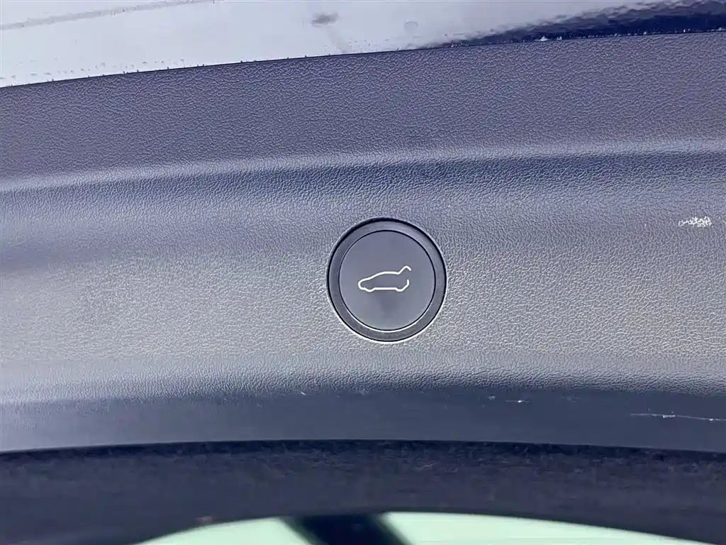 Model Y 2022 long-range all-wheel drive version купить на сайте DeffCars