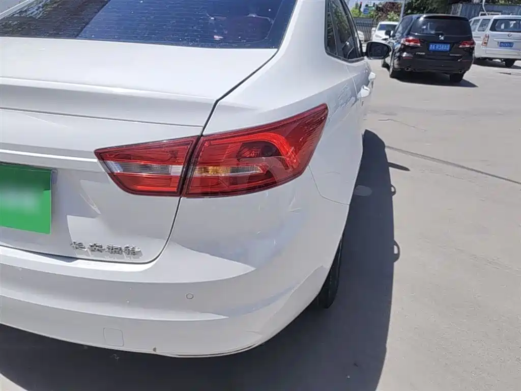 Escort 2017 facelift 1.5L automatic comfort model купить на сайте DeffCars