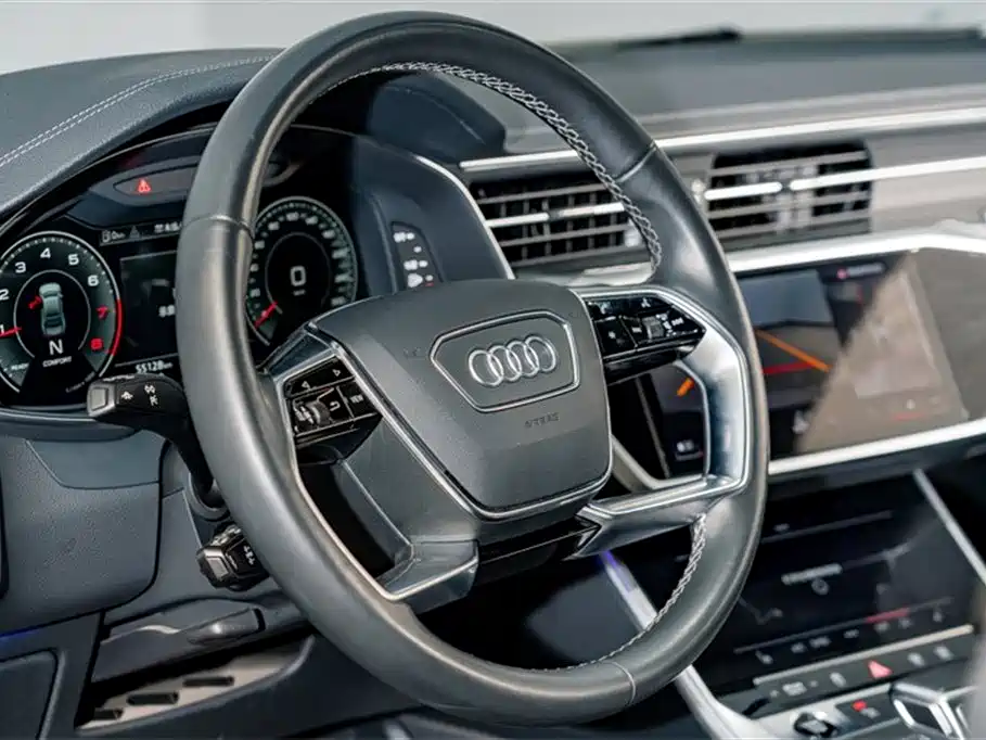 Audi A7L 2024 45TFSI quattro S-line vision type liquid crystal package купить на сайте DeffCars
