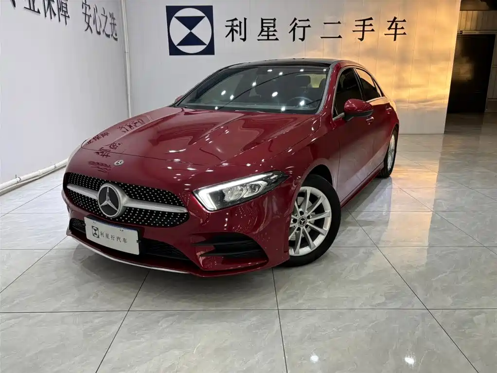 Mercedes-Benz A-Class 2020 Facelift A 200 L Sports Sedan Dynamic Type купить на сайте DeffCars