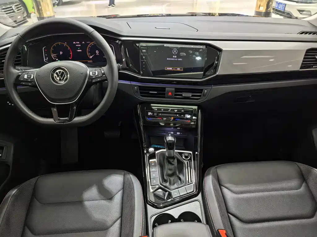 Tanyue 2022 330TSI two-wheel drive luxury smart connected version купить на сайте DeffCars