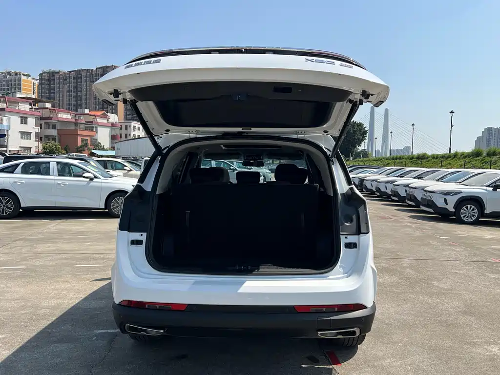 Jietu X90 PRO 2024 1.6T DCT Deluxe Edition 7 seats купить на сайте DeffCars