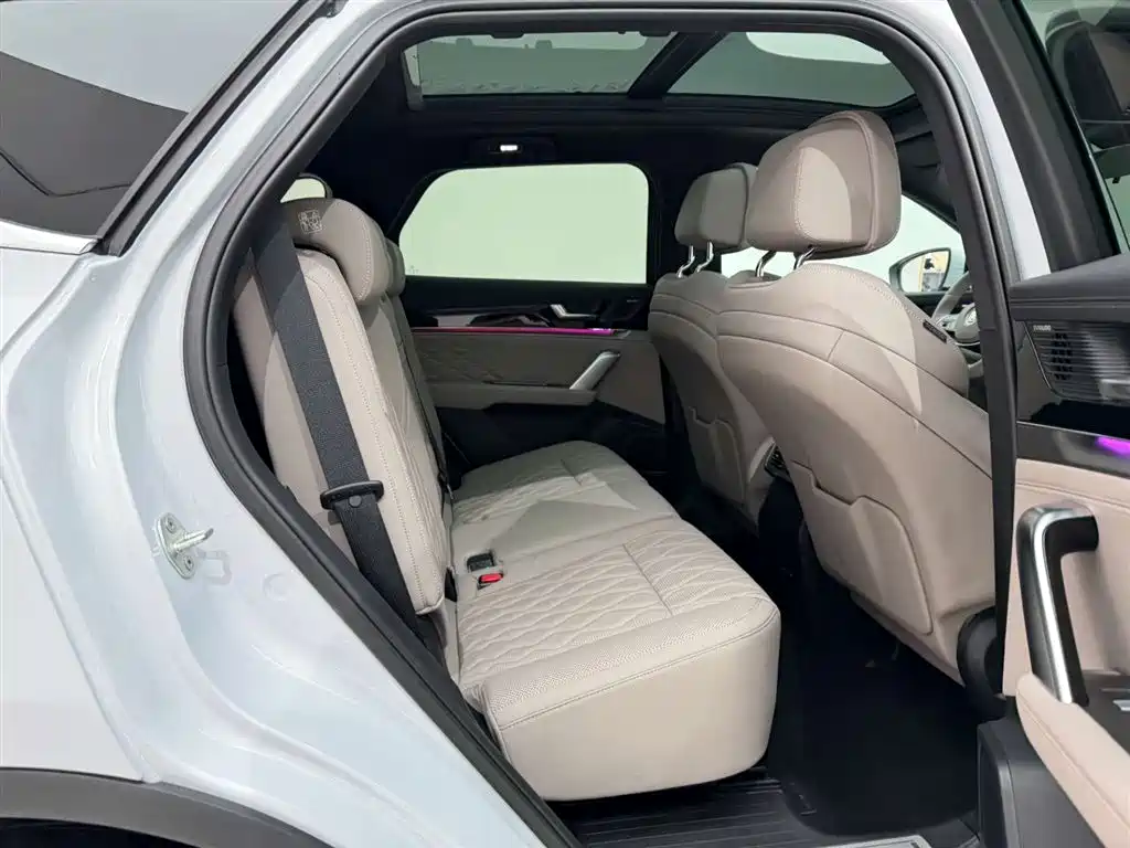 Tangxin Energy 2025 smart driving version DM-i 115KM flagship model купить на сайте DeffCars