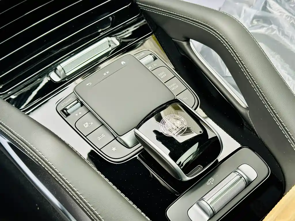 Mercedes-Benz GLS AMG 2024 AMG GLS 63 4MATIC+ купить на сайте DeffCars