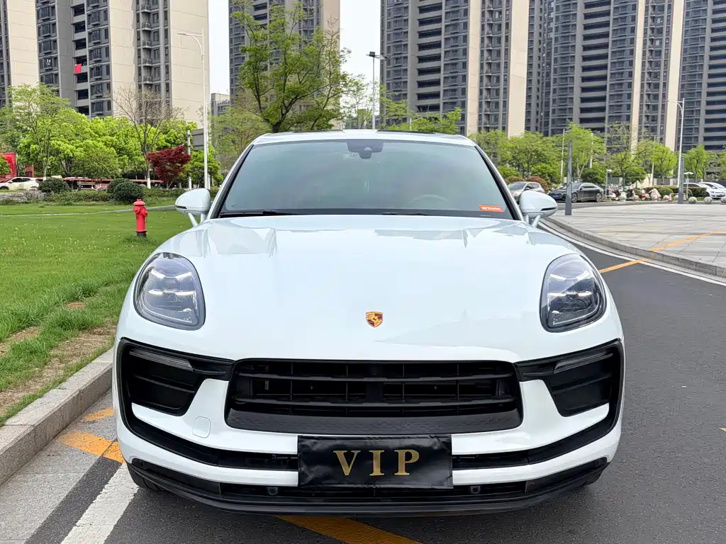 Macan 2023 Macan 2.0T купить на сайте DeffCars