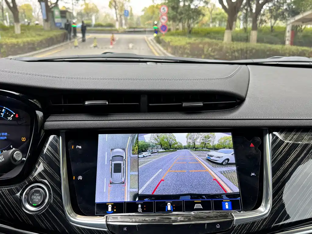 Cadillac XT6 2025 2.0T six-seat four-wheel drive luxury executive classic version купить на сайте DeffCars