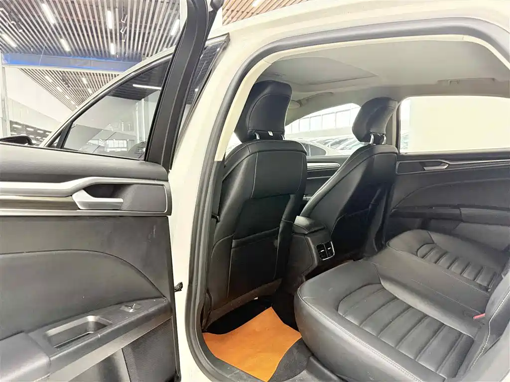 Mondeo 2020 EcoBoost 180 Fashion Model купить на сайте DeffCars