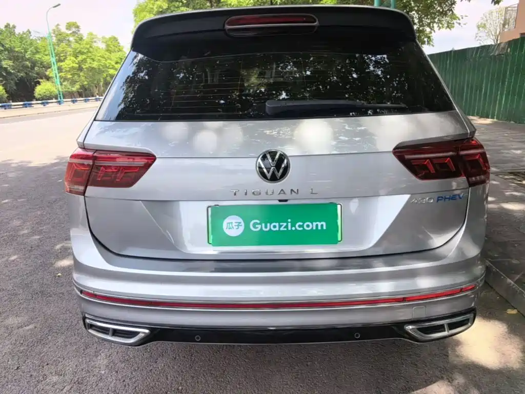 Tiguan L plug-in hybrid 2022 430PHEV plug-in hybrid premium version купить на сайте DeffCars