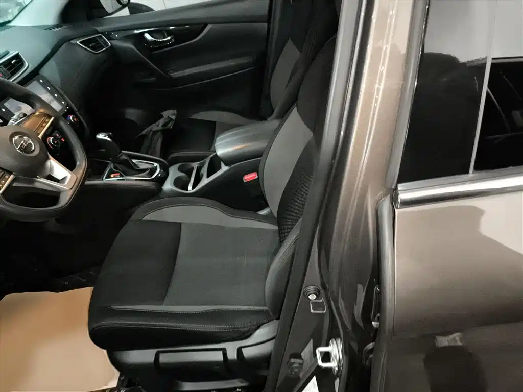 Qashqai 2021 2.0L CVT Smart Edition купить на сайте DeffCars