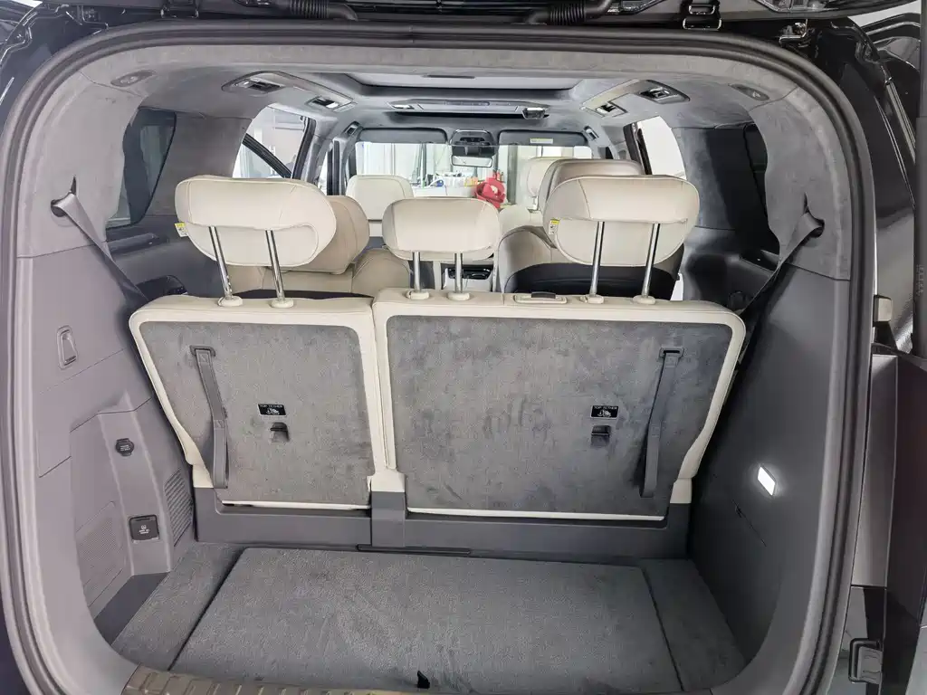 Jikrypton 009 2024 seven-seat aisle version four-wheel drive 108kWh купить на сайте DeffCars