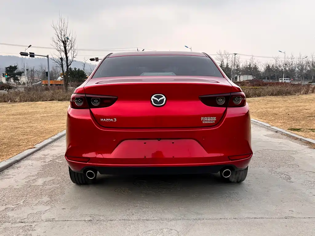 Mazda3 Angkesela 2021 2.0L Automatic Premium Edition купить на сайте DeffCars
