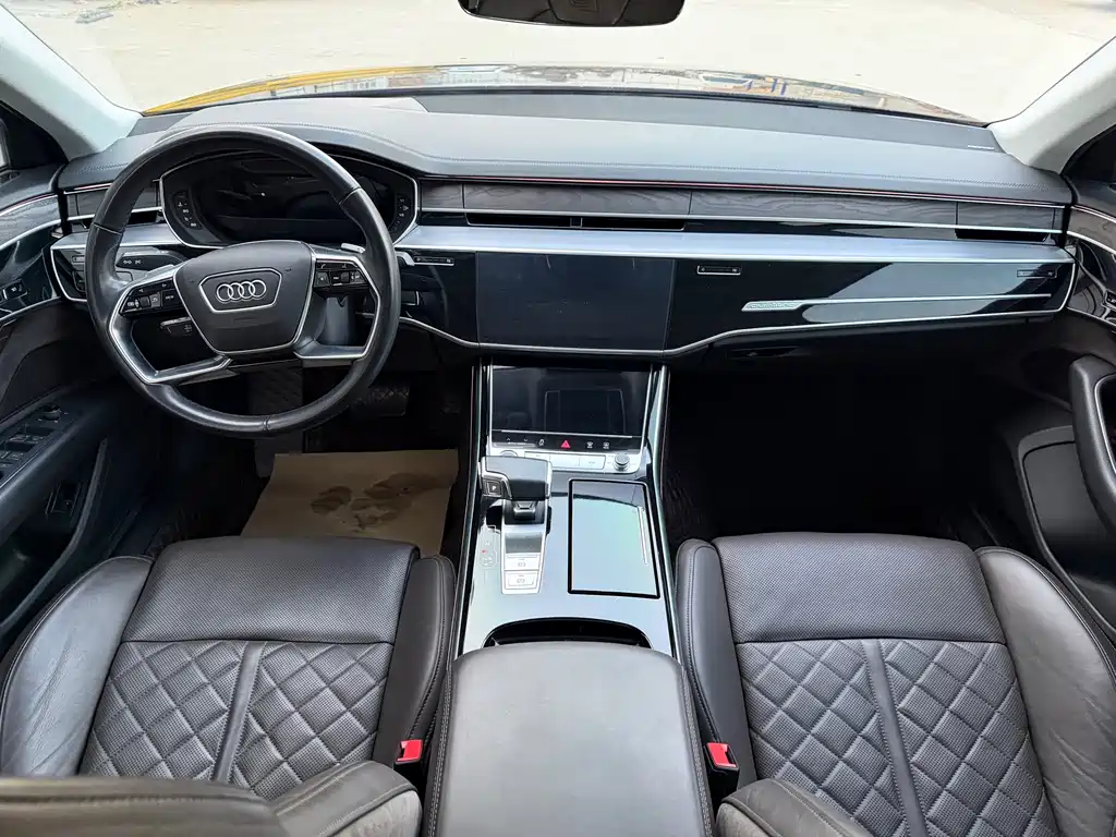 Audi A8 2021 A8L 50 TFSI quattro comfort type купить на сайте DeffCars