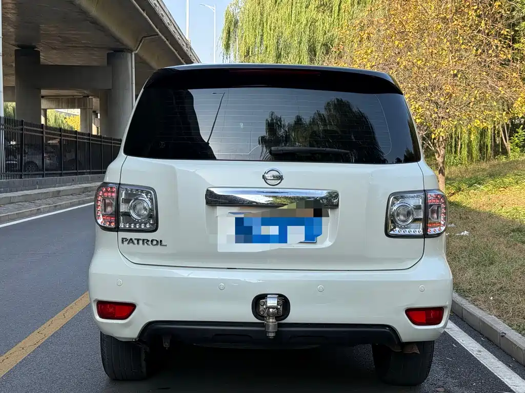 Patrol 2018 4.0L LinkedIn model купить на сайте DeffCars