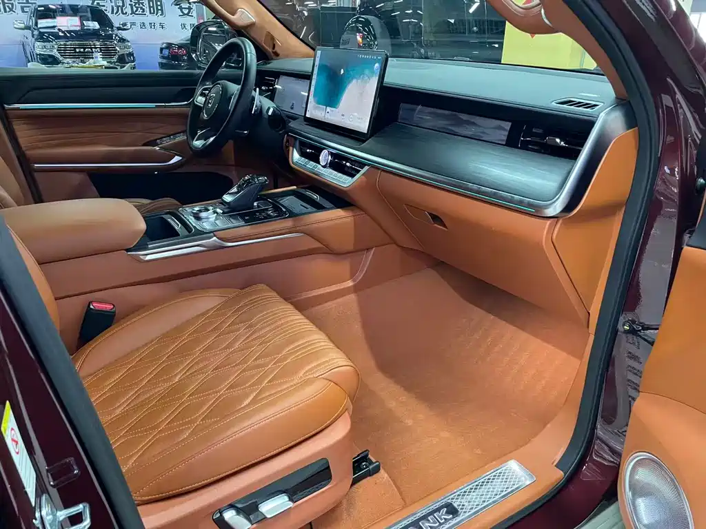 Tank 500 2022 3.0T high-end customized version 5 seats купить на сайте DeffCars