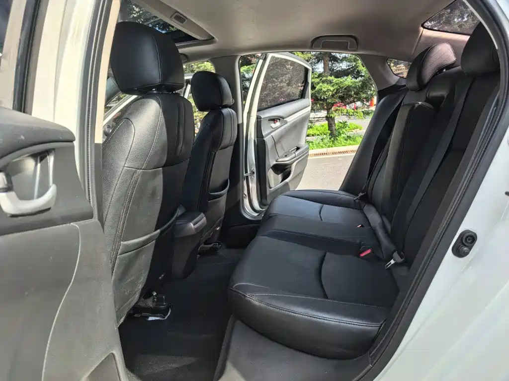 Civic 2019 220TURBO CVT Dynamic Edition National V купить на сайте DeffCars