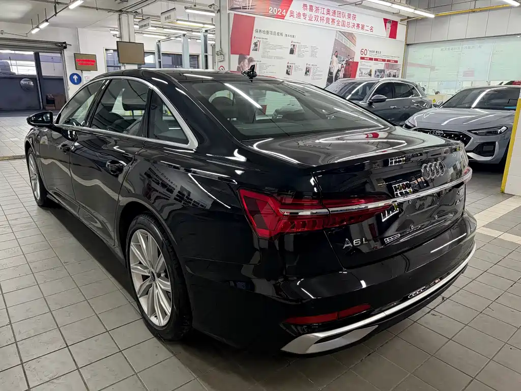 Audi A6L 2024 45 TFSI Premium Dynamic Model купить на сайте DeffCars