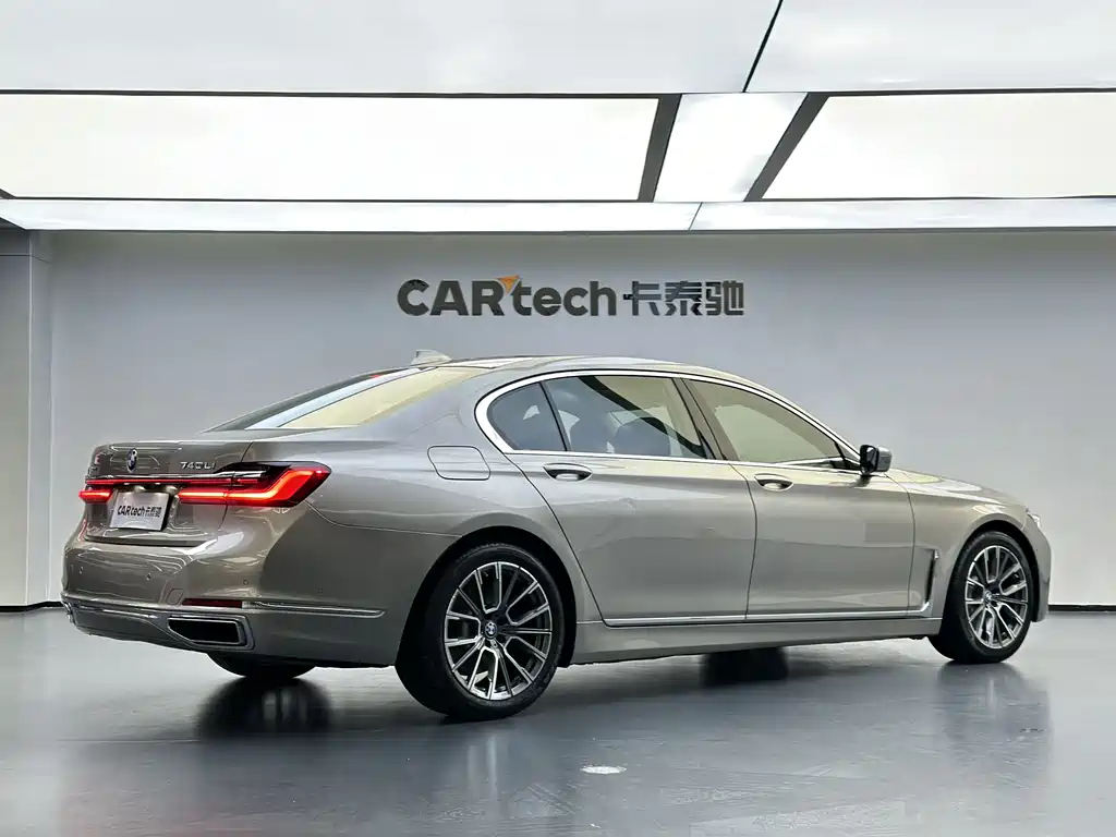 BMW 7 Series 2019 730Li Luxury Package купить на сайте DeffCars
