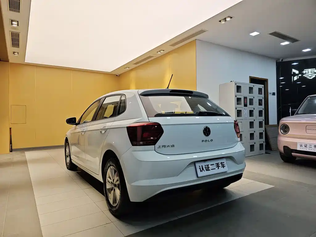 Polo 2023 facelift Plus 1.5L automatic indulgence version купить на сайте DeffCars