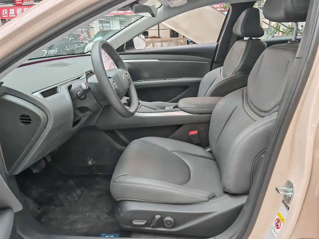 Xpeng MONA M03 2025 model 600 long battery life Max купить на сайте DeffCars