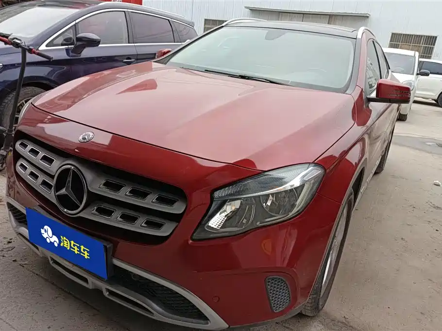 Mercedes-Benz GLA 2018 GLA 200 Dynamic купить на сайте DeffCars
