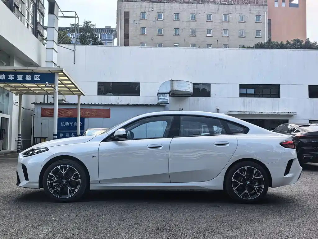 BMW 2 Series 2025 225L M Sports Package купить на сайте DeffCars