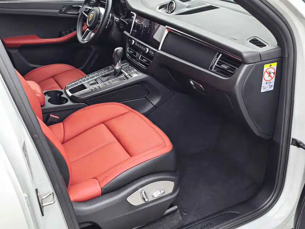 Macan 2018 Macan 2.0T купить на сайте DeffCars