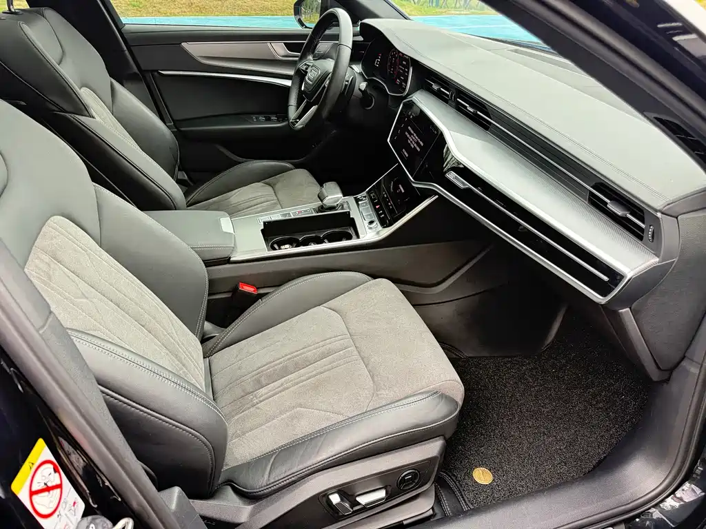 Audi A6L 2023 facelift 40 TFSI luxury and dynamic model купить на сайте DeffCars