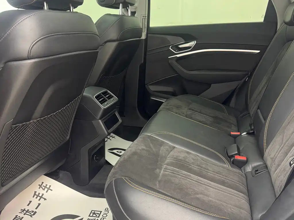 Audi e-tron 2021 50 quattro premium model купить на сайте DeffCars