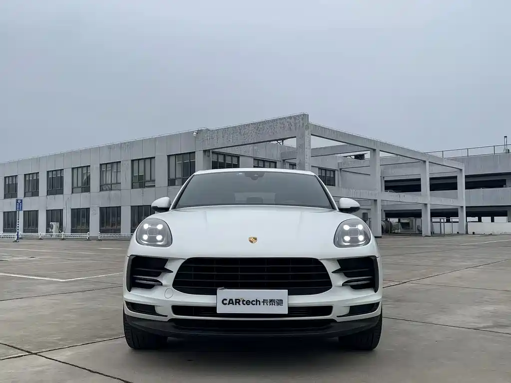 Macan 2018 Macan 2.0T купить на сайте DeffCars