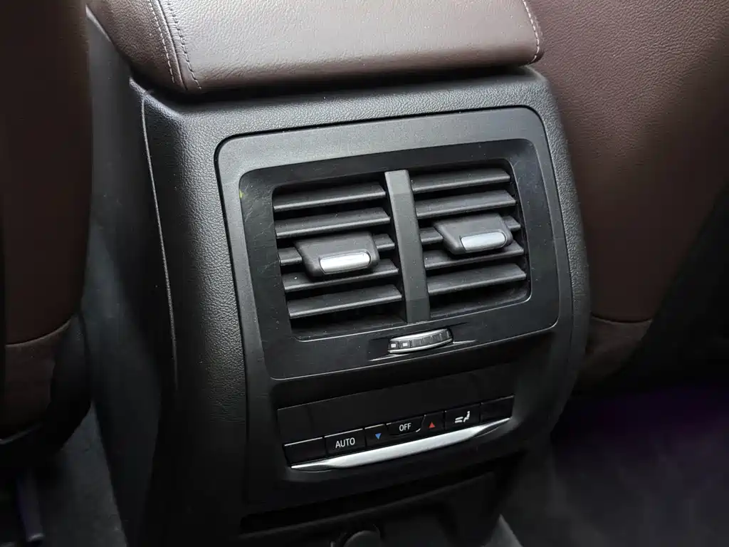 BMW X3 2019 xDrive28i Luxury Package купить на сайте DeffCars