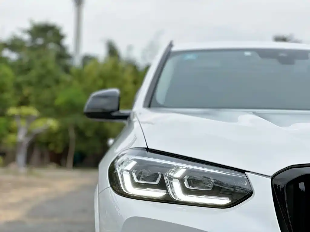 BMW X3 2022 xDrive30i Exclusive M Night Package купить на сайте DeffCars