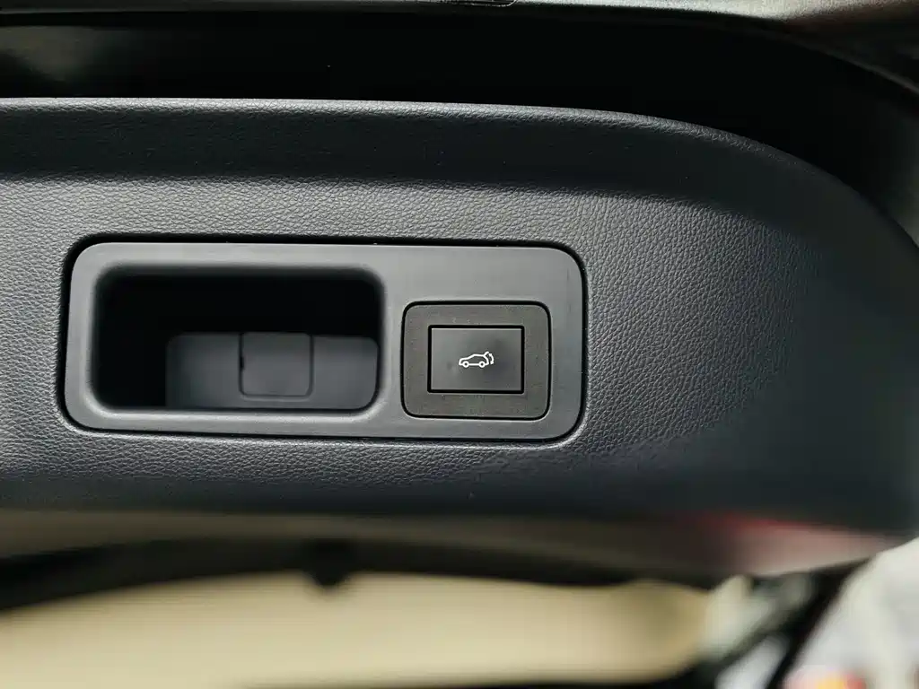 Trumpchi M8 2021 Master Series 390T Four-Seater Imperial Edition купить на сайте DeffCars