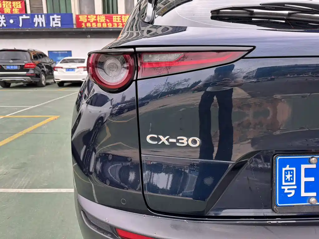 Mazda CX-30 2022 2.0L Automatic Yaoyue Obsidian Edition купить на сайте DeffCars